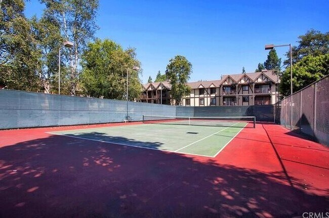 Building Photo - 2 Bedroom ~ Live in the Heart of South Coa...