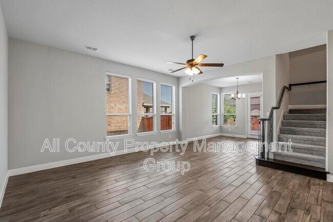 Building Photo - 15105 Stargazer Dr