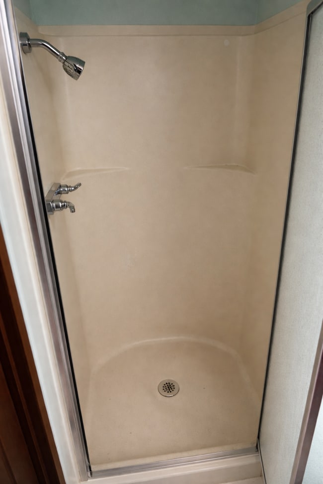 Building Photo - 1379 N Vicha Rd