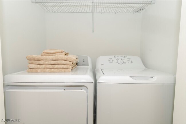 Building Photo - 5527 Double Eagle Cir