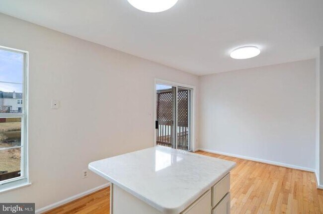Building Photo - 12679 Perchance Terrace