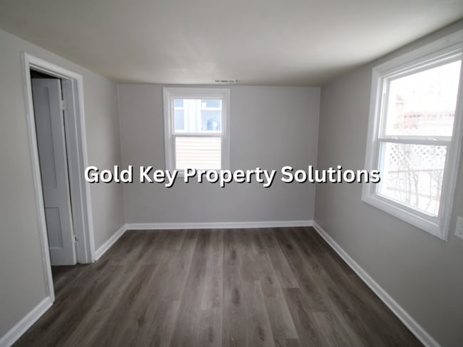Building Photo - MOVE IN SPECIAL!! HALF OFF 1st MONTH'S RENT!! Updated 2 Bed 1 Bath Home for Rent (Section 8 Appro...
