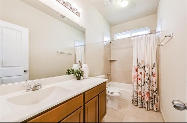 Building Photo - 3543 Paganini Pl