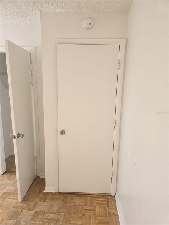 Building Photo - 701 W Beresford Rd