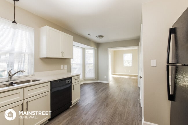 Building Photo - Welcome Home!