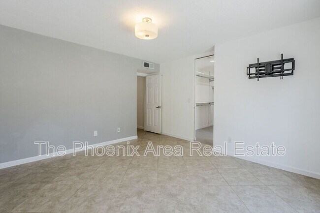 Building Photo - 3778 E Acoma Dr