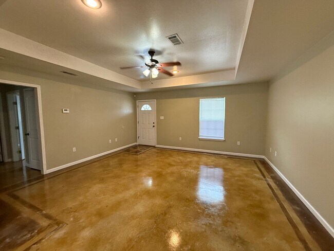 Building Photo - 45129 Durbin Rd