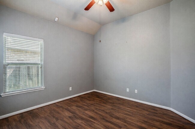 Building Photo - 5319 Claymore Meadow Ln