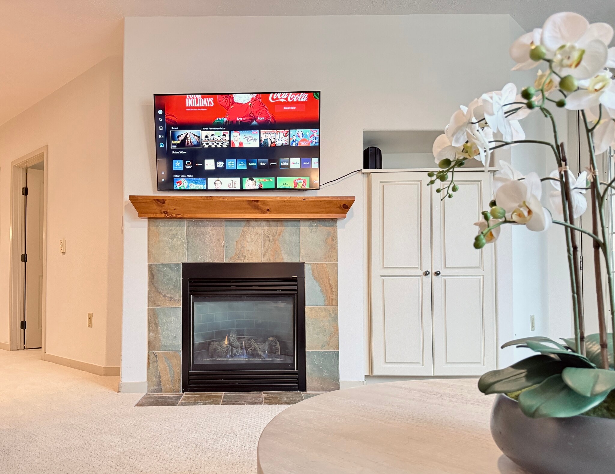 Building Photo - 1325 S Hwy 89