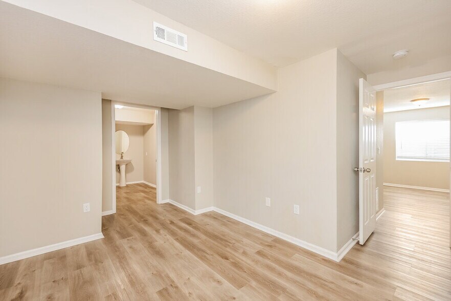 Building Photo - 5476 Stetson Meadows Dr