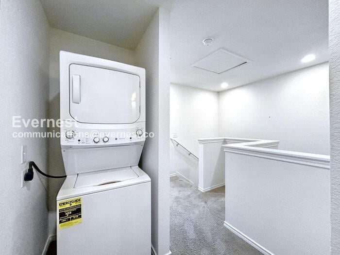 Building Photo - 230 Debus Dr