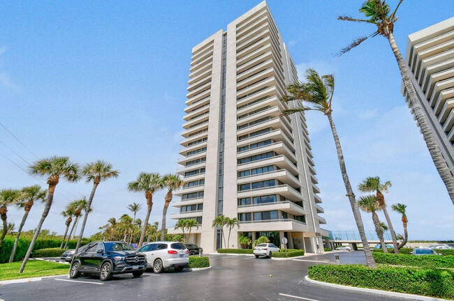 Building Photo - 5550 N Ocean Dr