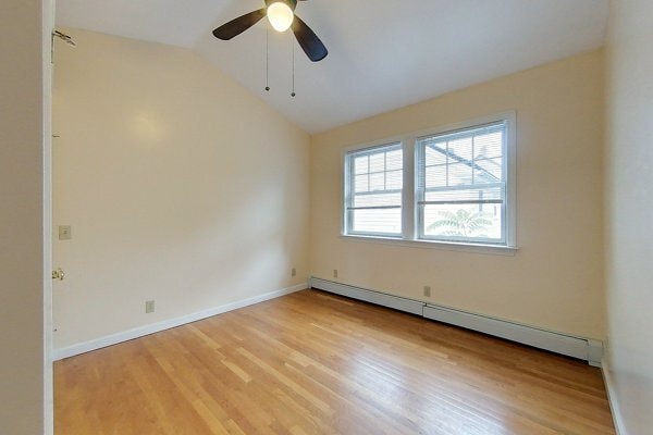 Building Photo - 9 Bedlow Ave