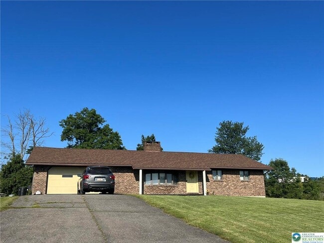 Building Photo - 6587 Sullivan Trail