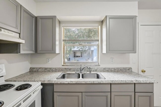 Building Photo - 2116 34th St NW