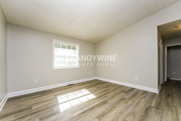Building Photo - 1034 Sandy Ridge Rd