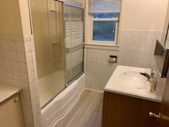 Building Photo - Ravenna House