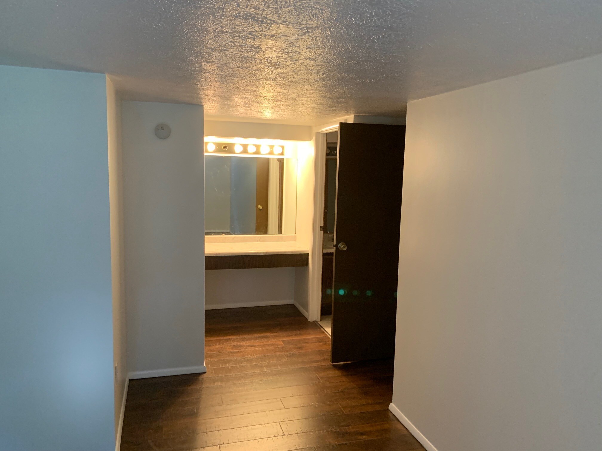 Building Photo - 27701 Evergreen Run