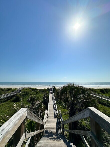 Building Photo - 7213 A1A S