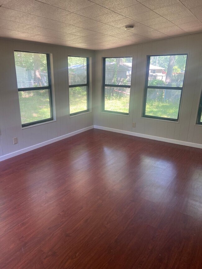 Building Photo - Coming Soon For Rent in Fultondale!