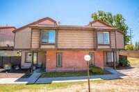 Building Photo - 1830 N Vineyard Ave
