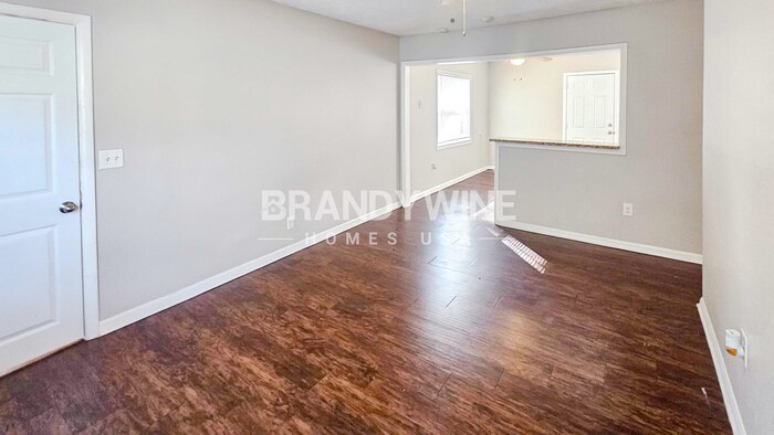 Building Photo - 2610 E Annie St