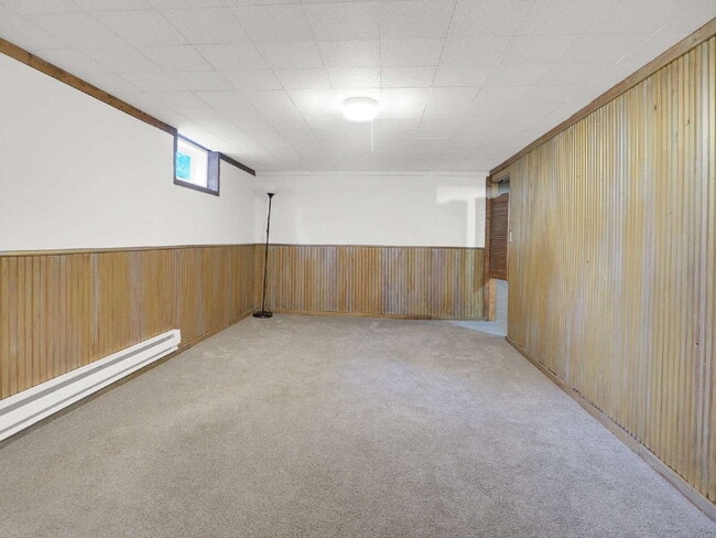 Building Photo - Cozy 4 Bed home in Lauderdale