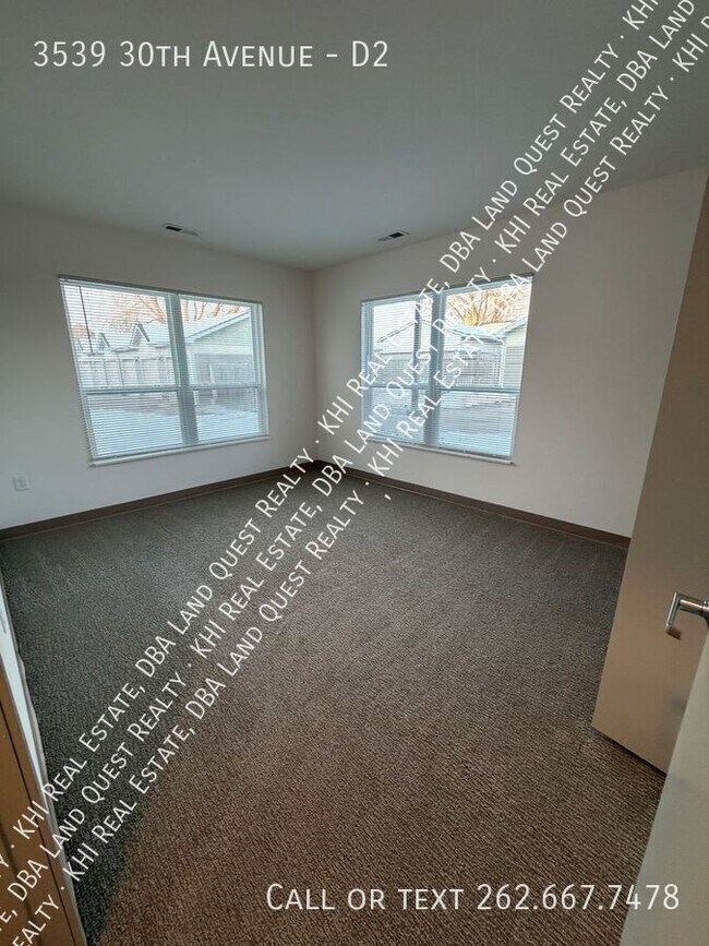 Building Photo - 3539 30th Ave