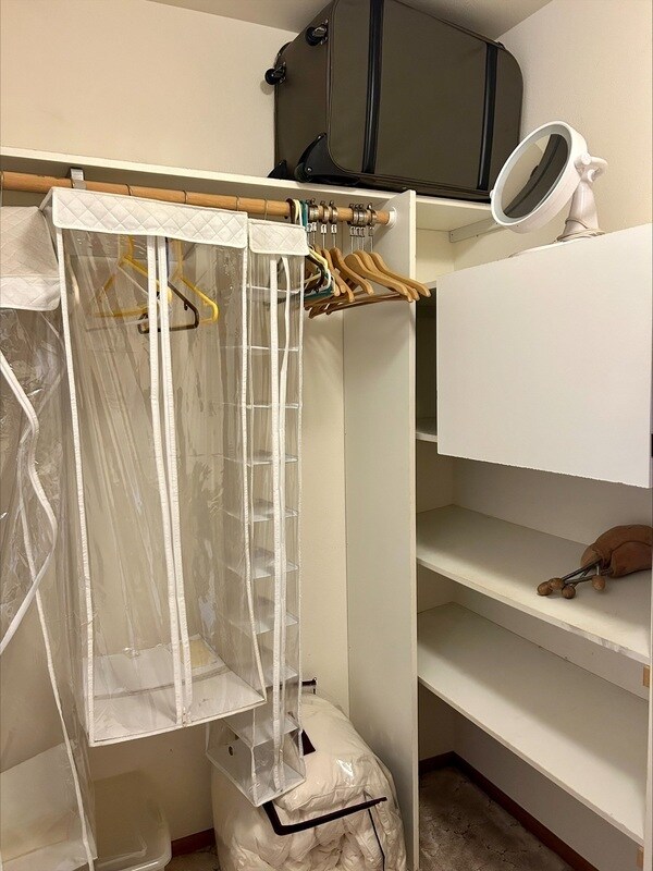 Building Photo - 4739 S Golf Course Dr