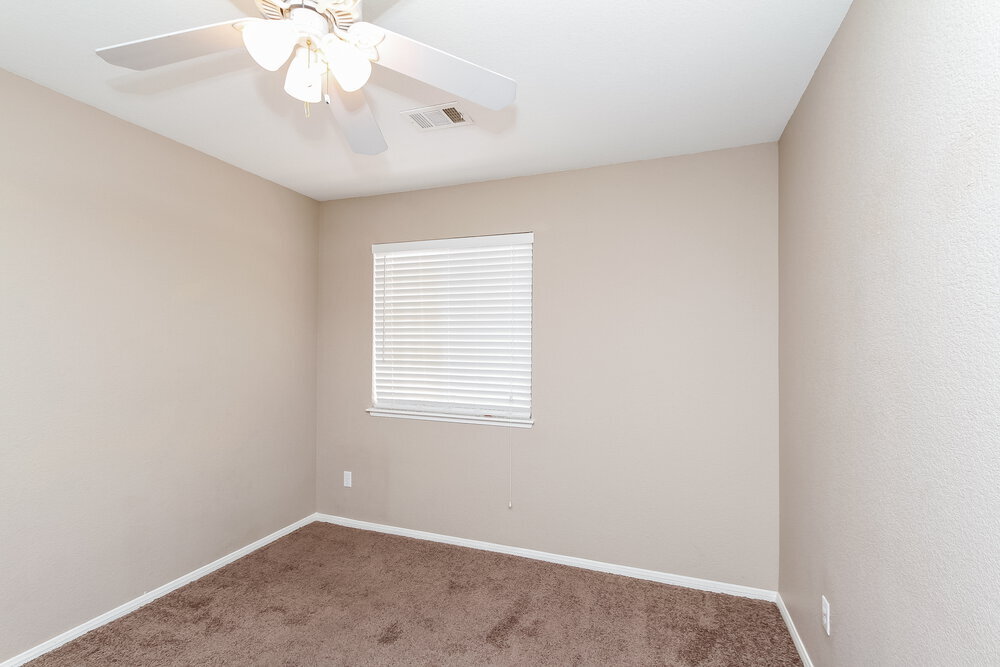 Building Photo - 334 Oak Canyon Dr