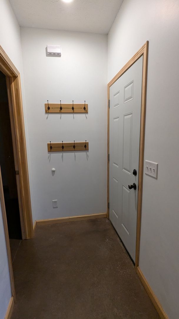 Building Photo - 1600 4th Ave