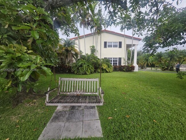 Building Photo - 7240 SW 119th St
