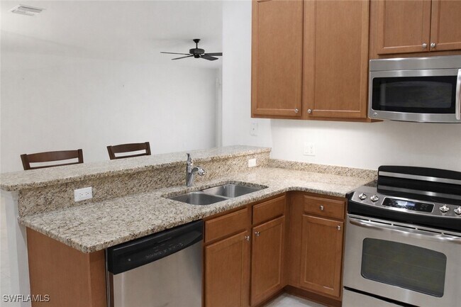 Building Photo - 7267 Salerno Ct