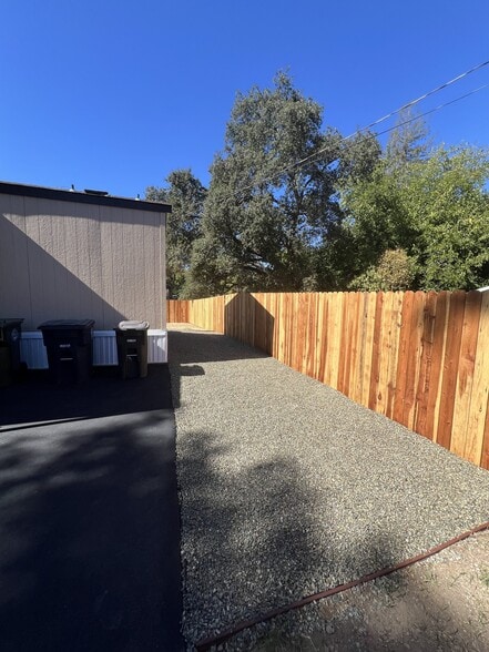 Building Photo - 8183 Wachtel Way
