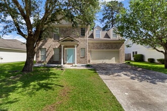 Building Photo - 231 Parkview Ct