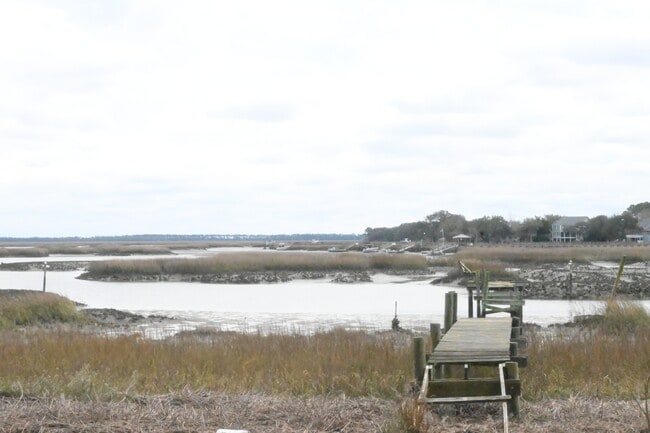 Building Photo - 1154 Cottage Rd