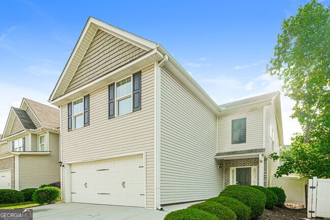 Building Photo - 434 Highland Falls Dr