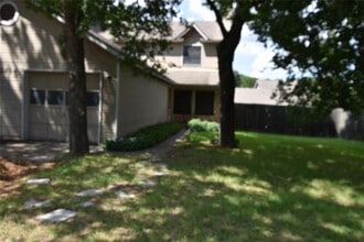 Building Photo - 2804 Jadewood Ct