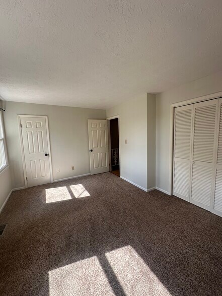 Building Photo - 763 Spring Meadows Dr