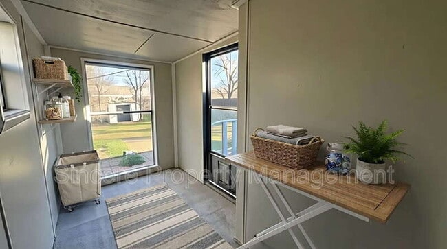 Building Photo - 2605 NW 34th St