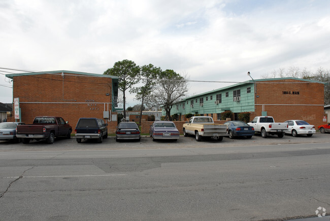 Building Photo - Main Village