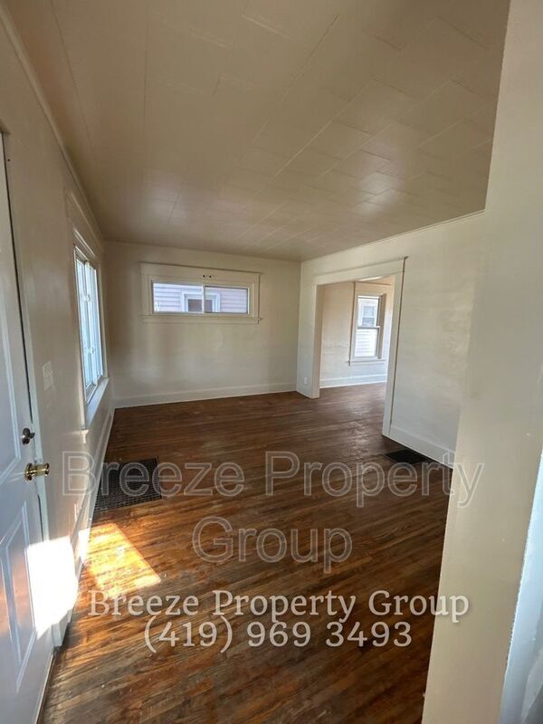 Building Photo - 1537 Remington St