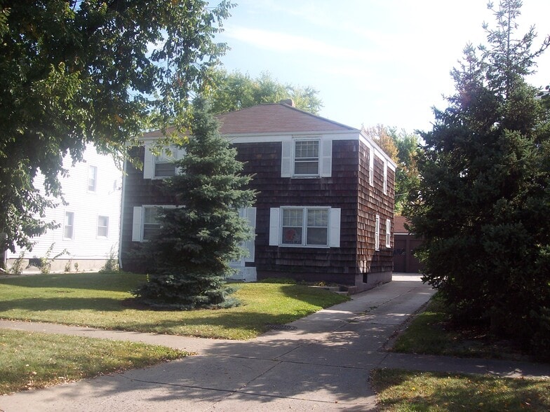 Building Photo - 615 Starin Ave