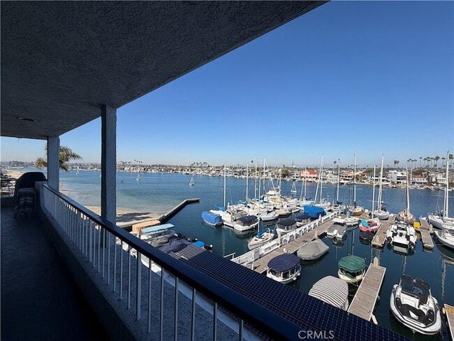 Building Photo - 6150 E Bayshore Walk