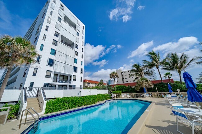 Building Photo - 1500 N Ocean Blvd