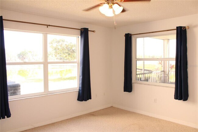 Building Photo - 2602 Waterford Way