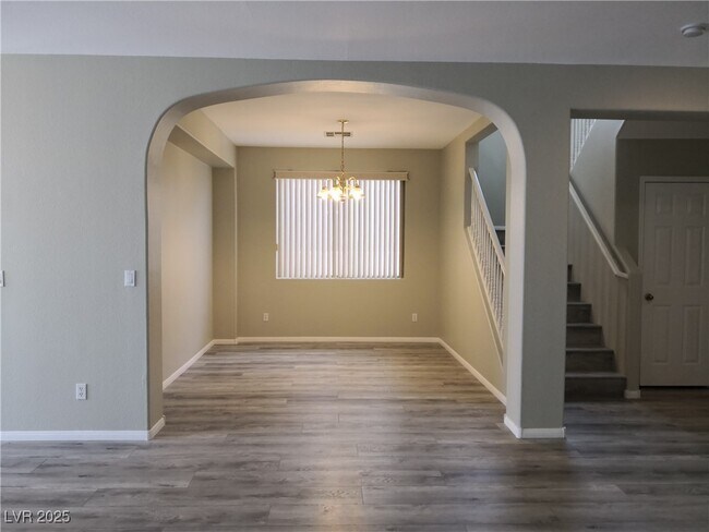 Building Photo - 8032 Villa Avada Ct