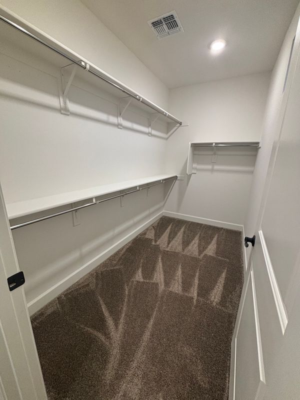 Building Photo - 2121 W Sonoran Desert Dr