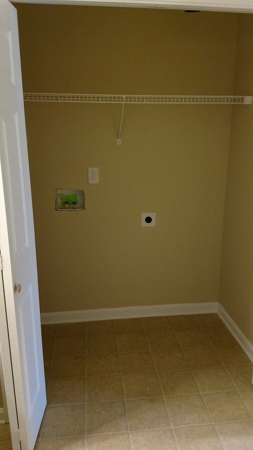 Building Photo - 11301 Breeze Cir