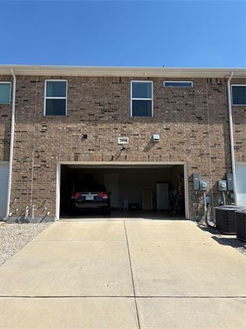 Building Photo - 2808 Percheron Dr